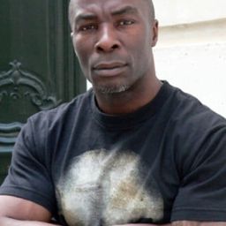 MC Jean Gab'1 飾演 Molko