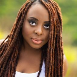 Ledisi Anibade Young 飾演 Self