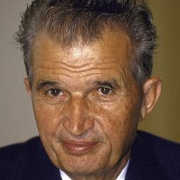 Nicolae Ceausescu 飾演 Self (archive footage)