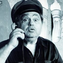 Mircea Krishan 飾演 Nessel