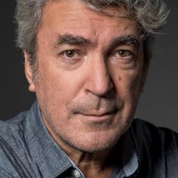 André Gago - Volpone演員 飾演Le voyageur sceptique