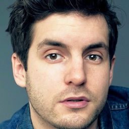 Daniel Boyd 飾演 Mark