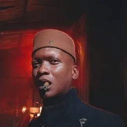 華倫·馬西莫拉 飾演 Thuto