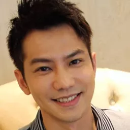 鄒承恩 飾演 Chen Cheng-jung