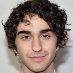 亞歷士禾夫 - 我朋友是丹墨演員 飾演John 'Derf' Backderf