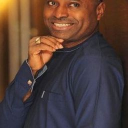 肯尼斯·奧孔科沃 飾演 