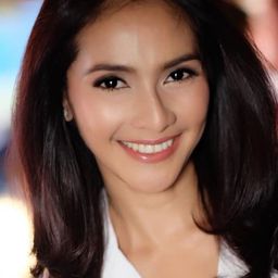 莫奧蒂·古斯奈爾迪 飾演 Aunt Anis