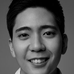 Shin Seok-ho 飾演 Youngho