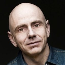 Rolando Ravello - 完美謊情編劇