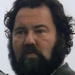 Brian Coburn - 御準神偷演員 飾演Burto Gunz