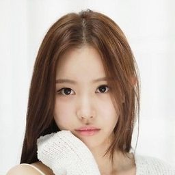 金智安 飾演 Kang Yu-na