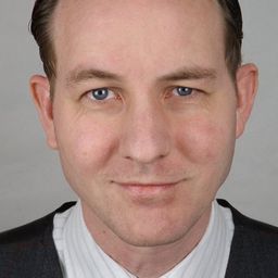 Tim Ingall 飾演 Lord Bingley