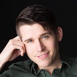 Von Lewis 飾演 Bobby Rydell