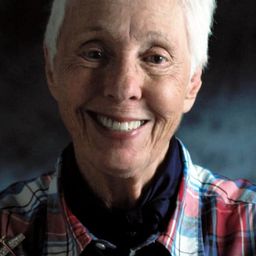 Wally Funk 飾演 Herself