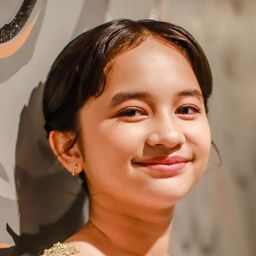 Graciella Abigail 飾演 Kartika