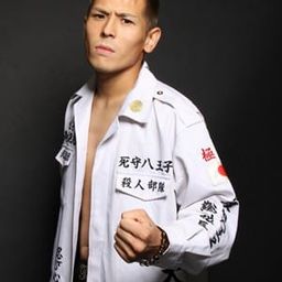 中澤達也  飾演 