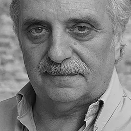Alessandro Bressanello 飾演 Don Giuseppe Balbano