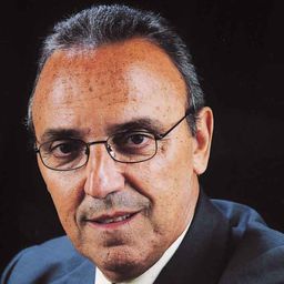 Joan Gaspart 飾演 Self