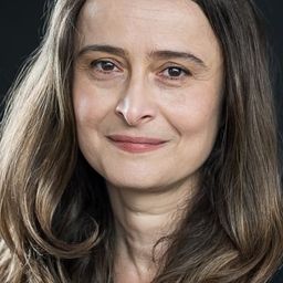 Ioana Visalon 飾演 Somerta