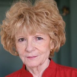 Michèle Moretti - 法蘭西回憶演員 飾演Pierrette