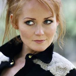 Ágústa Eva Erlendsdóttir 飾演 Lif