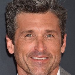 柏德烈丹斯 飾演 