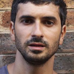 Nassim Iazouguen - Pretty Devils演員 飾演Manu