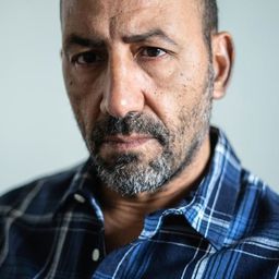 哈桑·甘西 飾演 Chérif