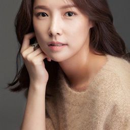 Song Min-ji 飾演 Kim Hyun Joo