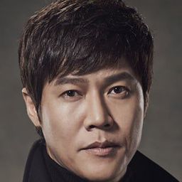 朴浩山 飾演 Deputy Intelligence Commander