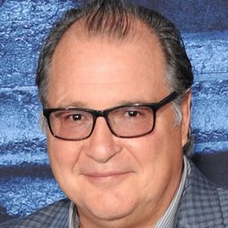 Kevin Dunn - 間諜大鄰演演員 飾演Carl Pronger