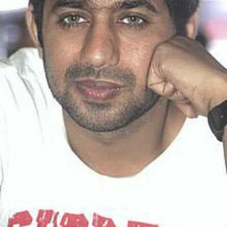 Pradeep Nagar 飾演 Tonk