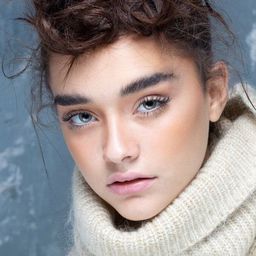 Eden Halili - 亞細亞閃亮人生演員 飾演Natalie