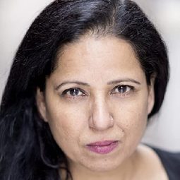 淑布卡浦爾 飾演 Fatima