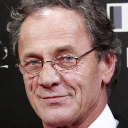 穆罕默德·巴克利 飾演 Older Sharif