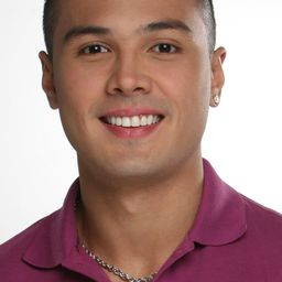 Polo Ravales 飾演 Toto