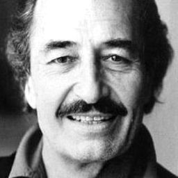 Jean-Pierre Bernard 飾演 'Le Grec'