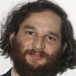 賈許·沙夫戴 飾演 Arthur Fleminger (voice)