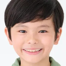 桒木里夢 飾演 Kakeru