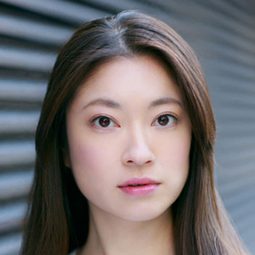 關惠美 飾演 Nakano Akari