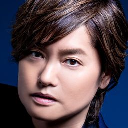 森久保 祥太郎 飾演 Kadaj (voice)
