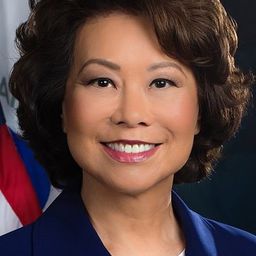 Elaine Chao 飾演 Self (archive footage)