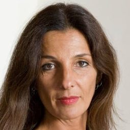 Francesca D'Aloja - The Escort演員 飾演Anna Spano