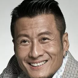 孫興 飾演 Steven