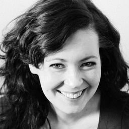 Marjaana Maijala 飾演 Ella