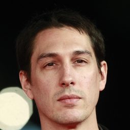 帕布洛·阿奎羅 - 阿克拉拉爾導演