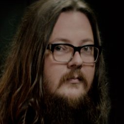 Iain Forsyth - 瑪莉安菲絲佛：破碎重生導演