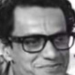 Premangshu Bose 飾演 Biresh