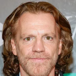 威廉·休斯頓 飾演 Constable Clark