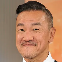 陳為民 飾演 Jun-Nan